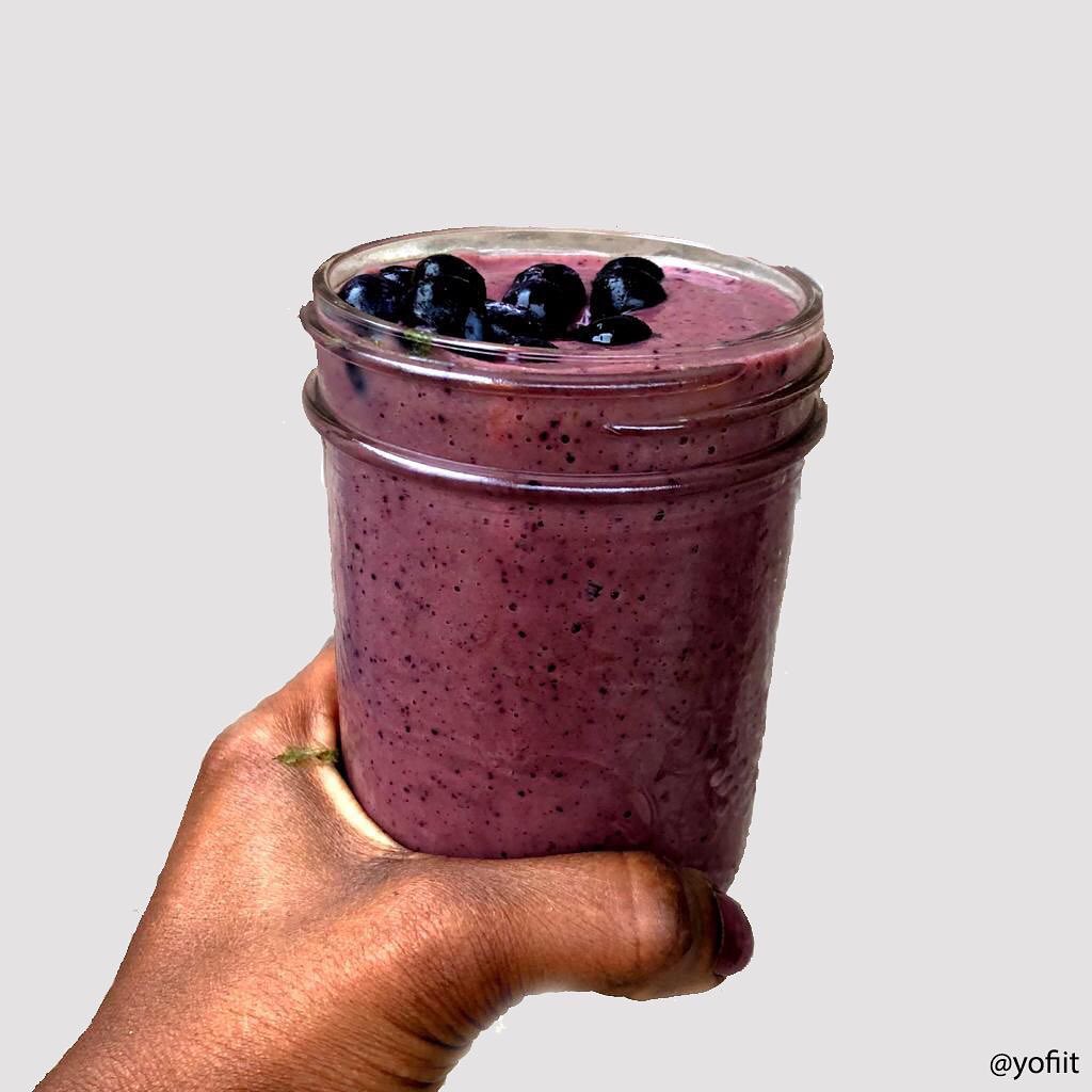 Blueberry Banana Protein Smoothie